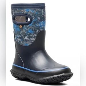Bogs K Grasp Camo Youth Size 6 Insulated Waterproof Snow Rain Boots